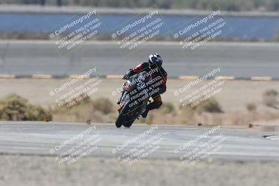 media/Oct-02-2025-Racers Edge (Thu) [[2c91cb6ab3]]/3-B Group/Session 2-Turn 14 (11am)/